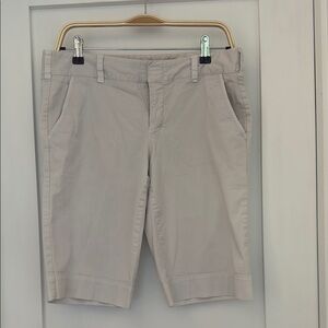 Vince Bermuda Shorts  Women Size 10 Bone Tan Neutral